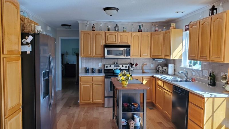334 Ashley Dr, Seymour, TN 37865