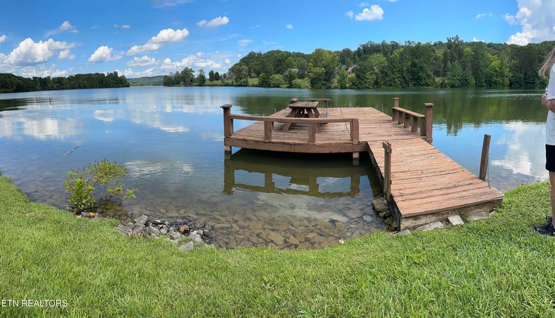 334 Chamberlain Cove Rd, Kingston, TN 37763