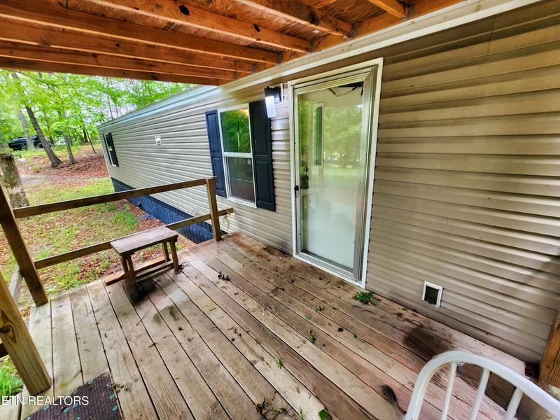 334 Corrington Ln, Lafollette, TN 37766