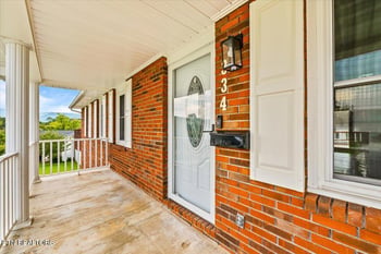 334 Indian Mound Cir, Jacksboro, TN 37757