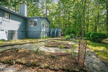 334 Lakeview Dr, Crossville, TN 38558