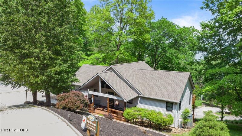334 Little Buck Ln, Lafollette, TN 37766