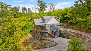 334 Long Hollow Rd, Sevierville, TN 37876