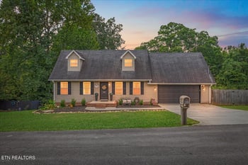 334 N Washington Ave, Etowah, TN 37331
