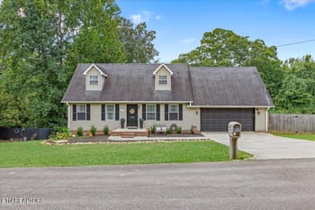334 N Washington Ave, Etowah, TN 37331