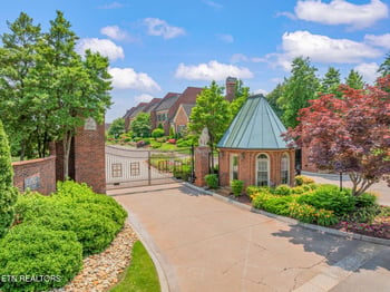 3340 Kingston Pike #10, Knoxville, TN 37919