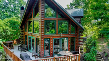 3341 Sugar Maple Loop Rd, Sevierville, TN 37862