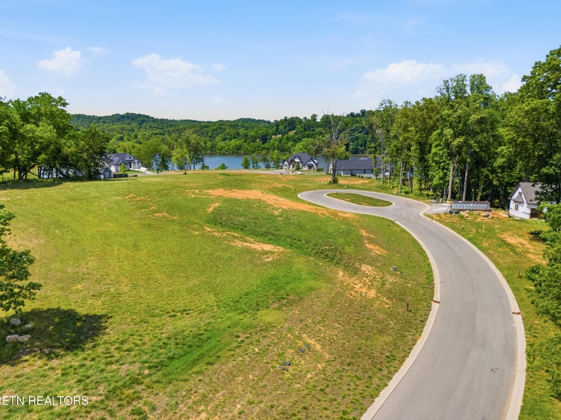 3347 Chestnut Ln, Loudon, TN 37774