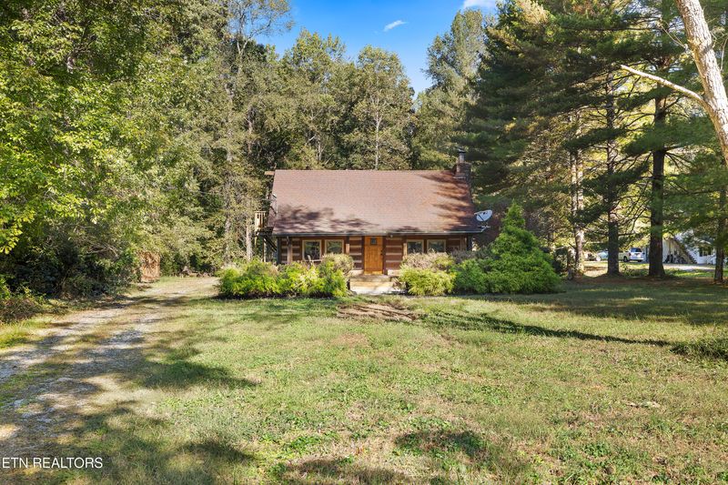 335 Allen Rd, Knoxville, TN 37920