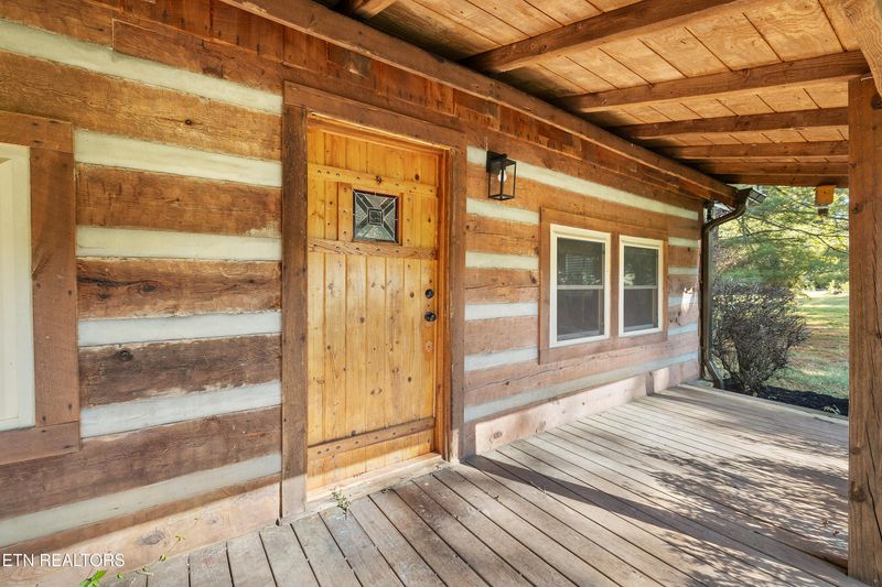 335 Allen Rd, Knoxville, TN 37920