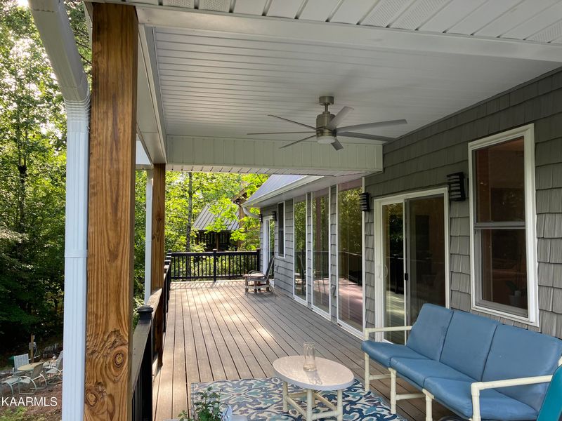 335 Old Leadmine Bend Rd, Sharps Chapel, TN 37866