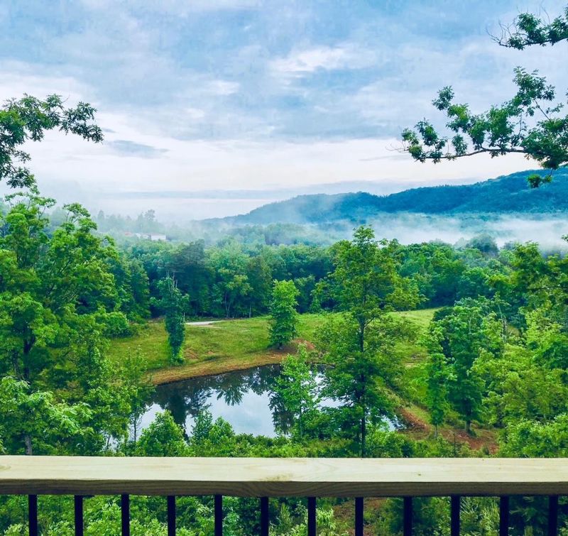335 Straight Fork Rd, Huntsville, TN 37756