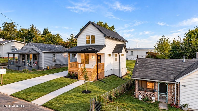 3350 Midway St, Knoxville, TN 37921