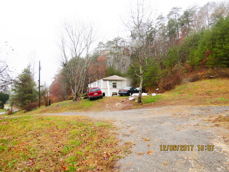 3354 Poor Valley Rd, Rutledge, TN 37861