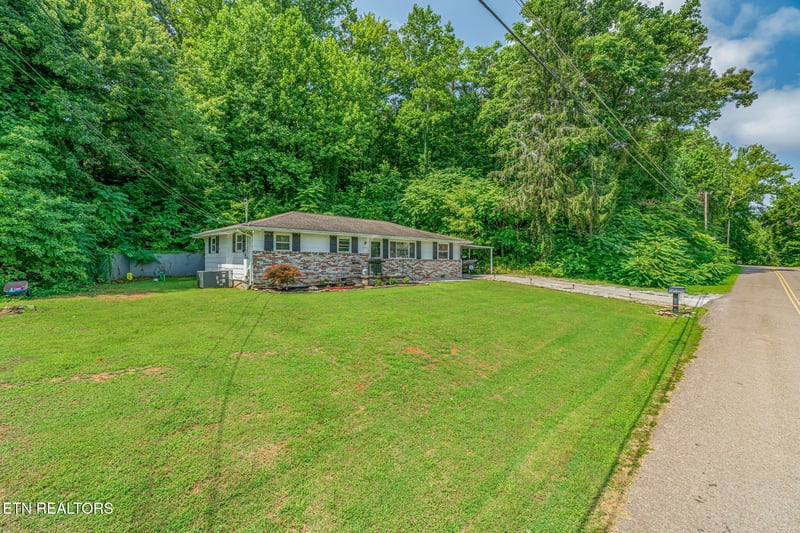 3356 Long Hollow Rd, Knoxville, TN 37938