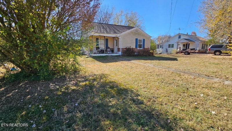 3356 Morganton Rd, Maryville, TN 37801