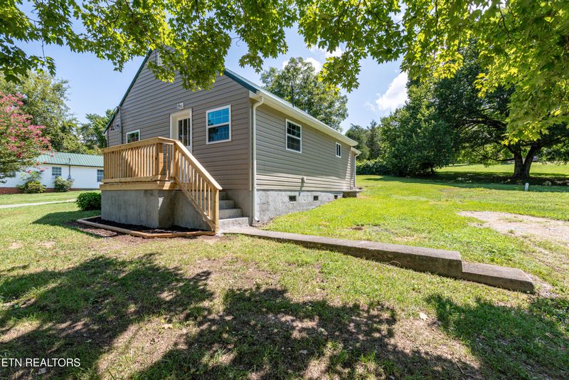 3358 Dave Cooper Rd, Maryville, TN 37803