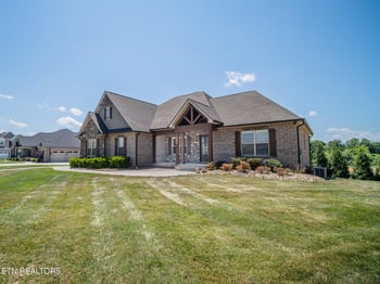 3359 Old Plantation Way, Maryville, TN 37804