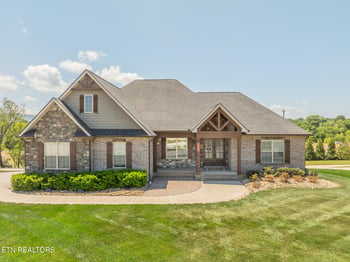 3359 Old Plantation Way, Maryville, TN 37804