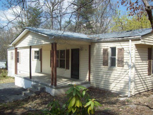 336 Rubgy Rd, Crossville, TN 38558