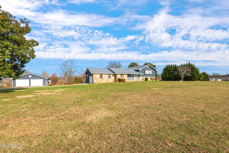 336 S Springview Rd, Maryville, TN 37801