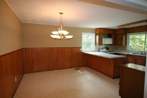 337 Cherokee Cir, Madisonville, TN 37354