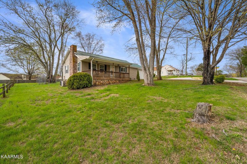 337 Granville Conner Rd, Powell, TN 37849