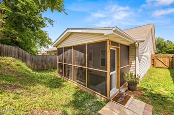 3373 Cummins Ln, Knoxville, TN 37921
