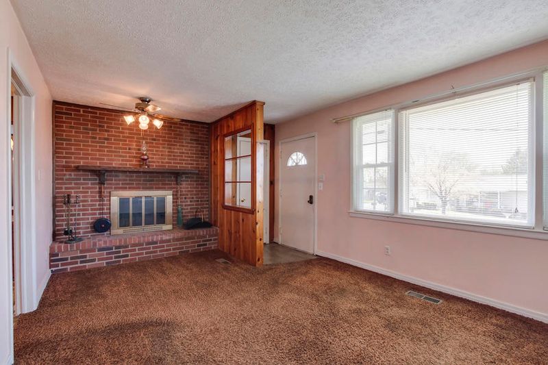 3378 Coffman Dr, Knoxville, TN 37920
