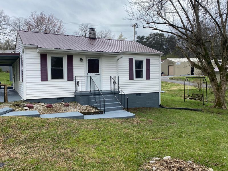 338 Main Rd, Maryville, TN 37804