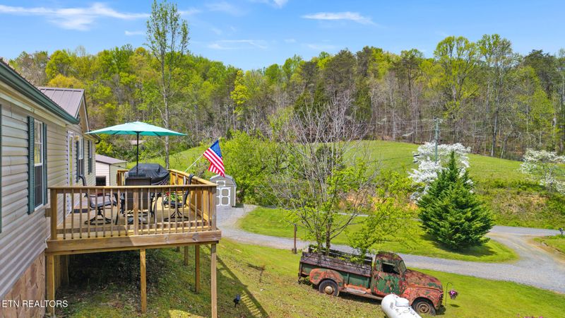 338 S Rogers Rd, Seymour, TN 37865