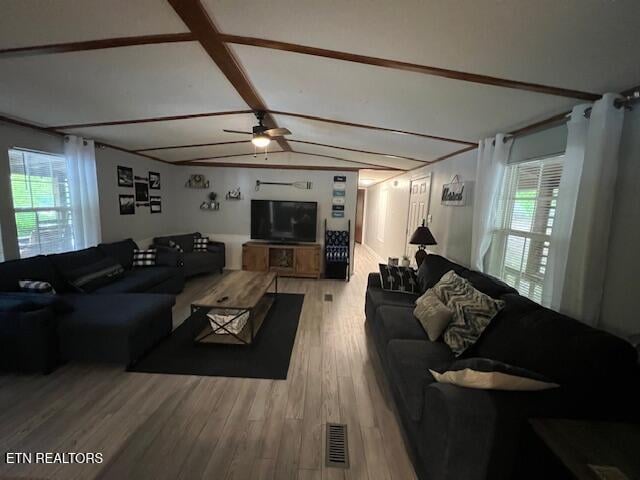339 Flat Hollow Marina Rd, Speedwell, TN 37870