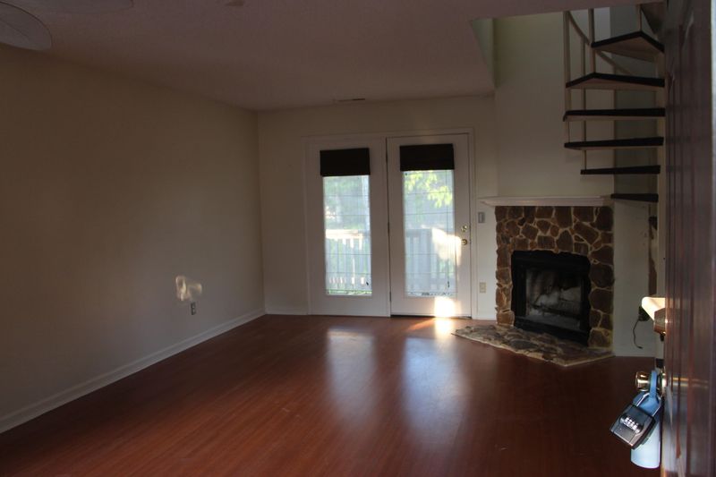 339 Moy Toy Rd #202, Crab Orchard, TN 37723