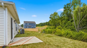 339 N Rolling Meadows Dr, Harriman, TN 37748