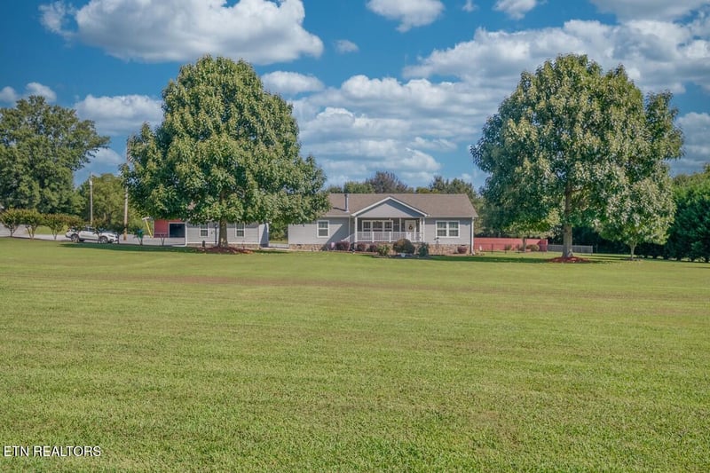 3399 SE Brown Bridge Rd, Dalton, GA 30720