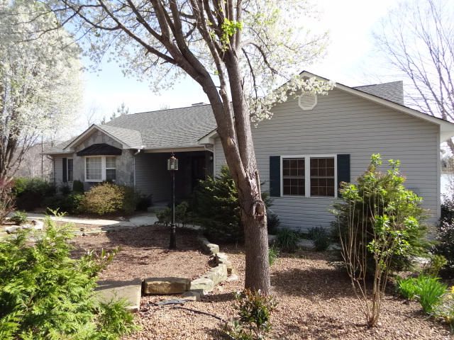 34 Modac Cir, Crossville, TN 38572