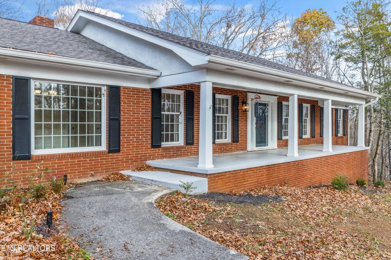 340 Mountain View Dr, Rutledge, TN 37861