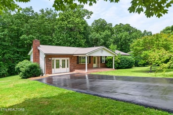 340 Prentice St, Crossville, TN 38555