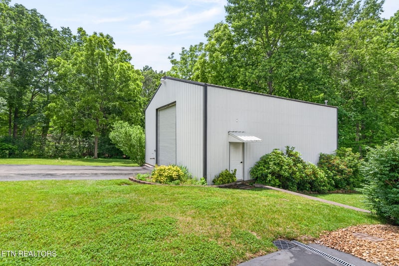 340 Prentice St, Crossville, TN 38555
