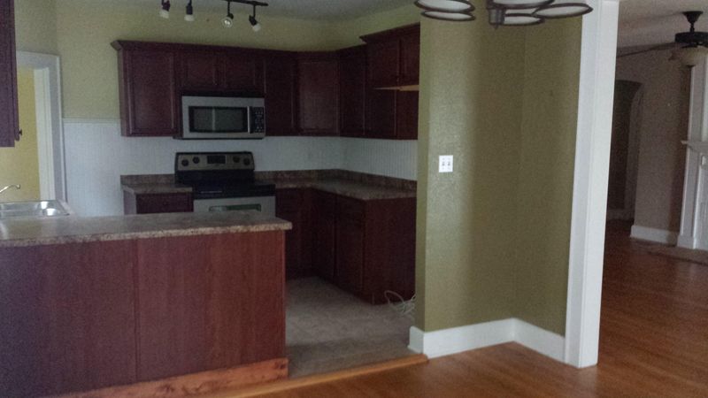 340 Unaka St, Clinton, TN 37716