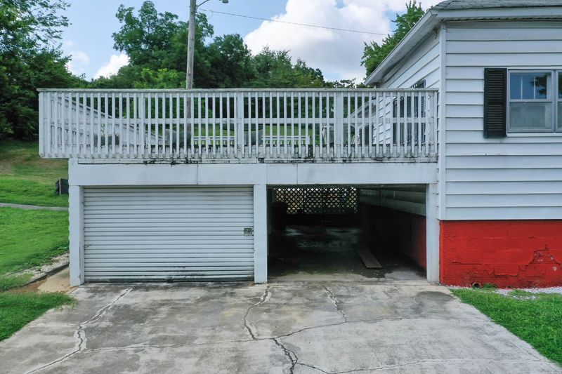 3401 Gap Rd, Knoxville, TN 37921