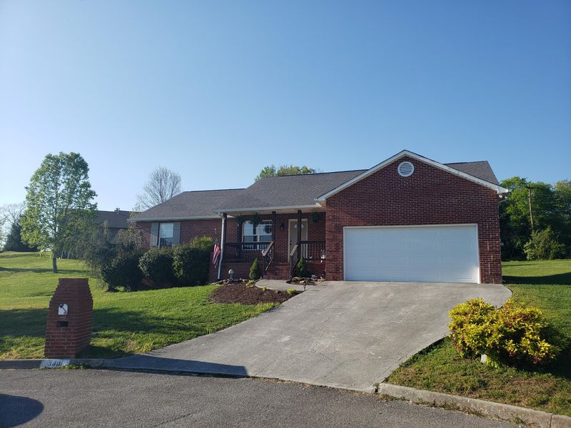 3401 Tres Bien Ln, Knoxville, TN 37920