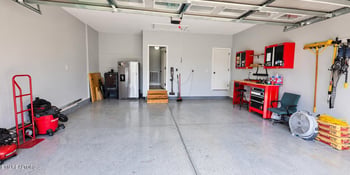 3403 Buffat Mill Rd, Knoxville, TN 37917