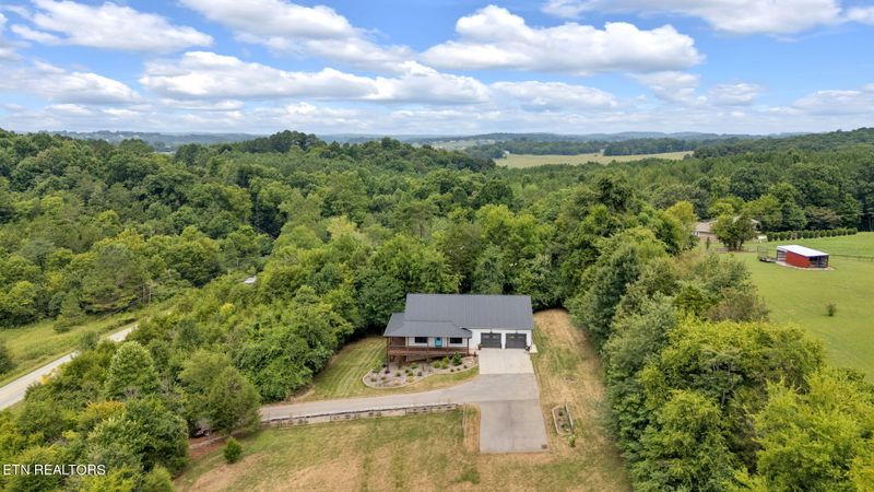 3404 Old Lowes Ferry Rd, Louisville, TN 37777