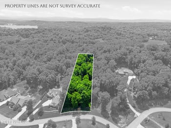 3406 Lanyard Ln, Louisville, TN 37777