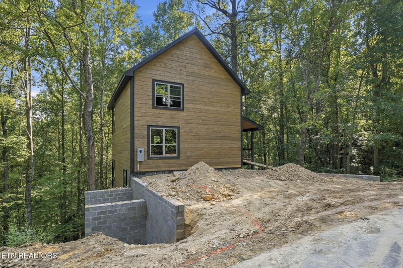 3407 Covemont Ln, Sevierville, TN 37862