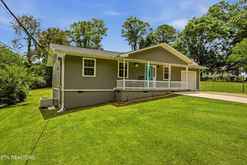 3408 Argyle Dr, Knoxville, TN 37914