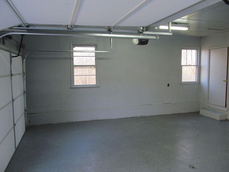3409 Clear Springs Rd, Mascot, TN 37806