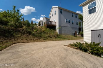 3409 Gap Rd, Knoxville, TN 37921