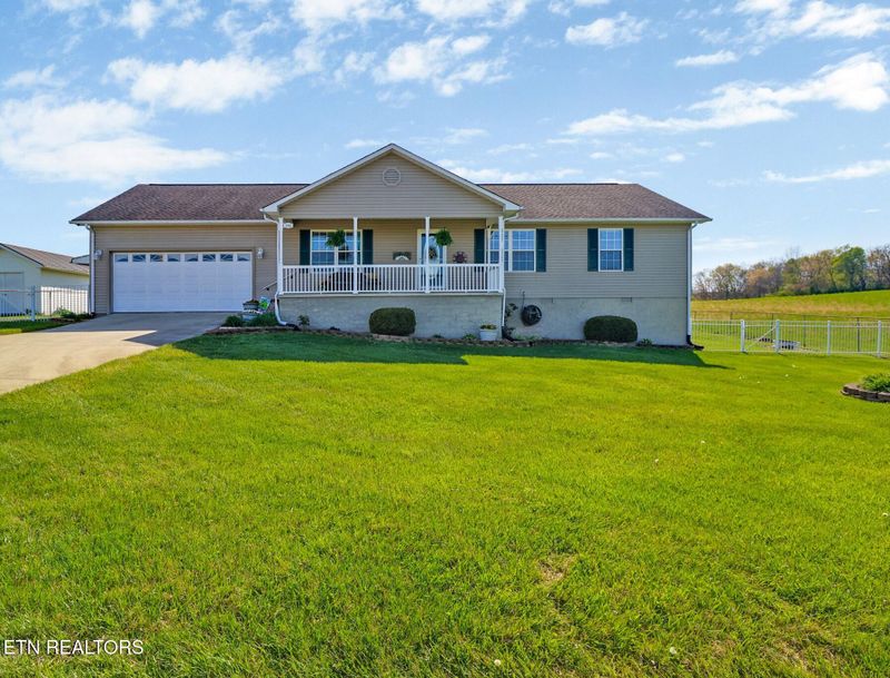 341 Jesse Loop, Crossville, TN 38555